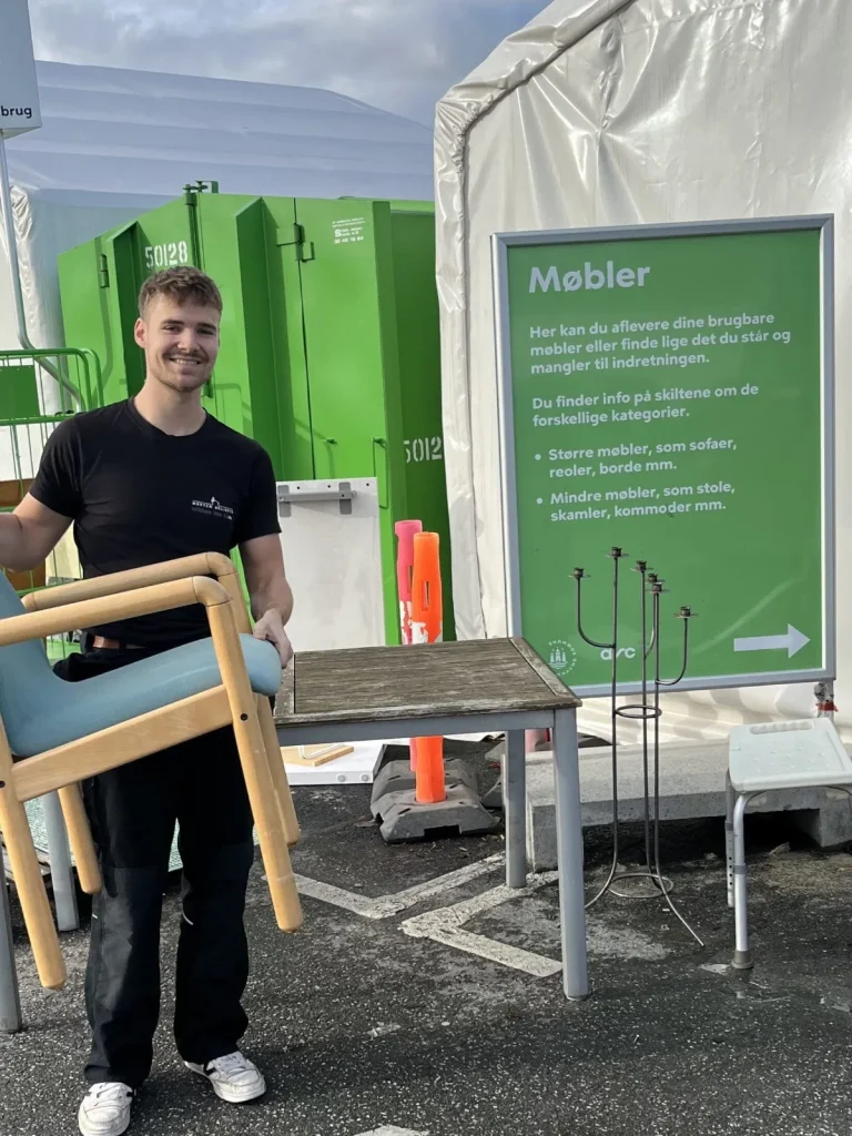 Genbrug af møbler fra dødsboer